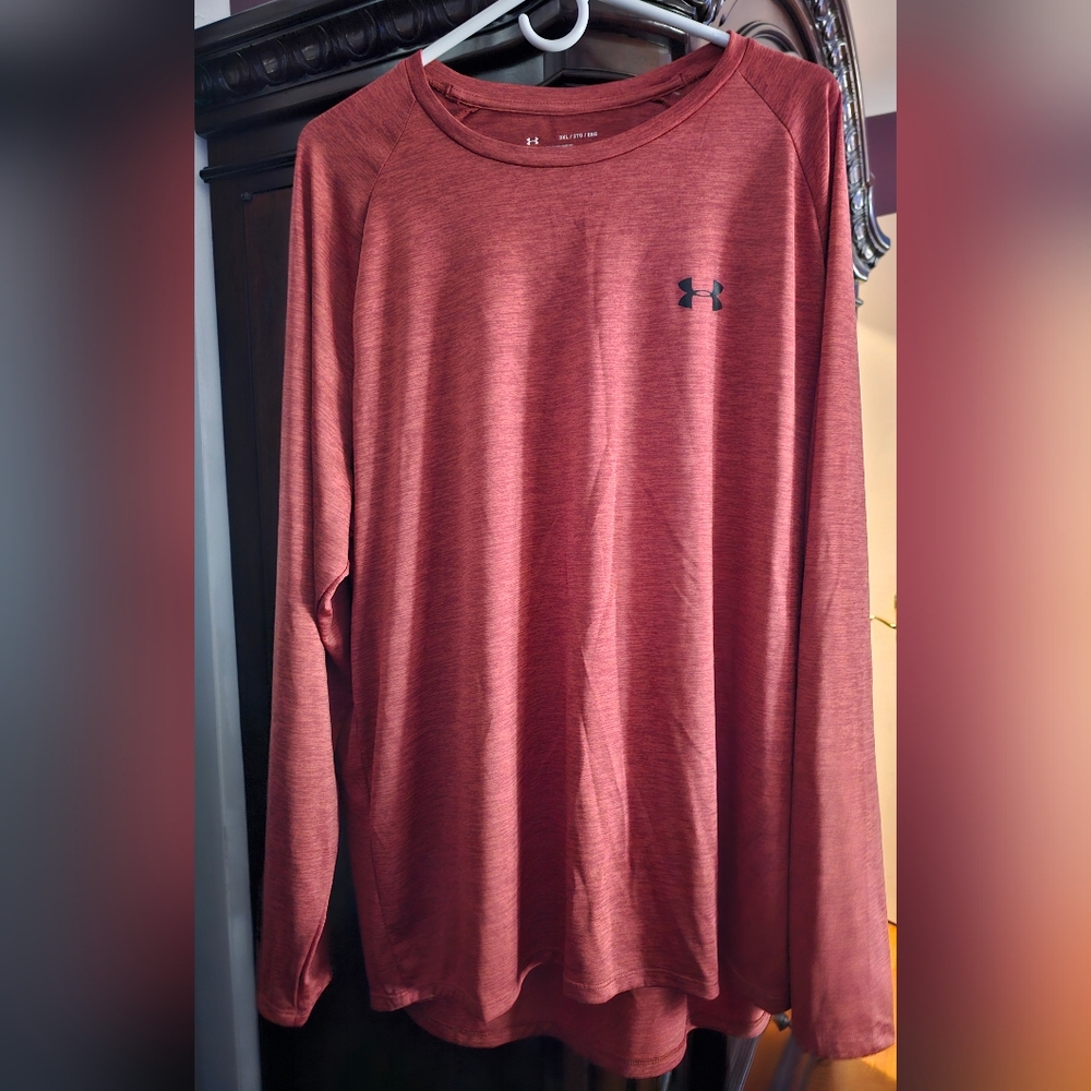 Under Armor Men's Loose Heatgear Heathered  Long Sleeve Size XXL COLOR RUSH